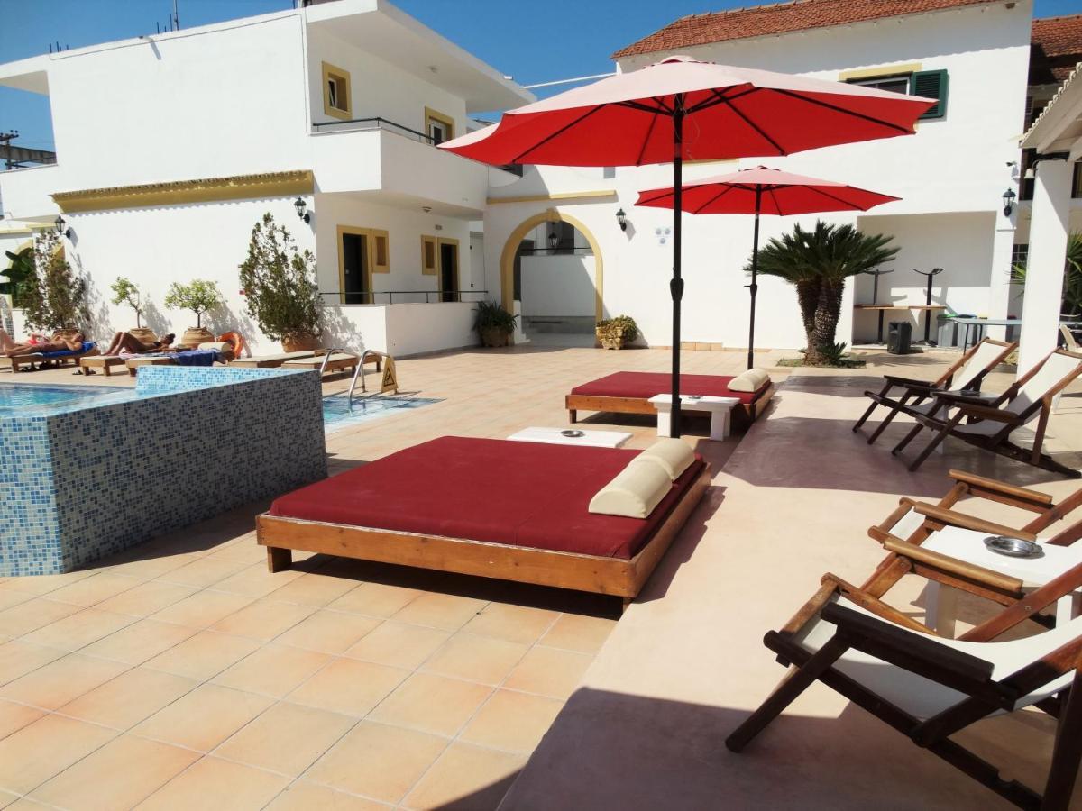 Oasis Beach Club Kávos Dış mekan fotoğraf