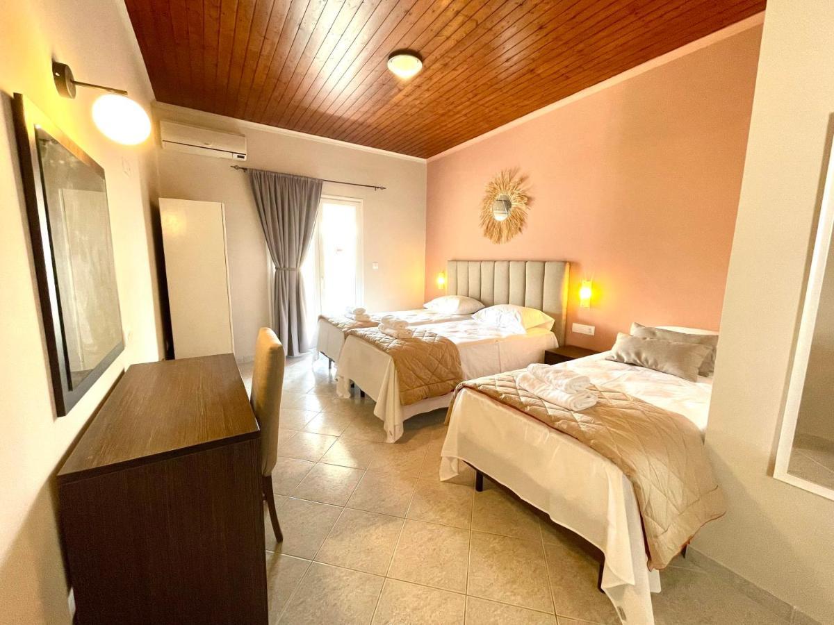 Oasis Beach Club Kávos Dış mekan fotoğraf
