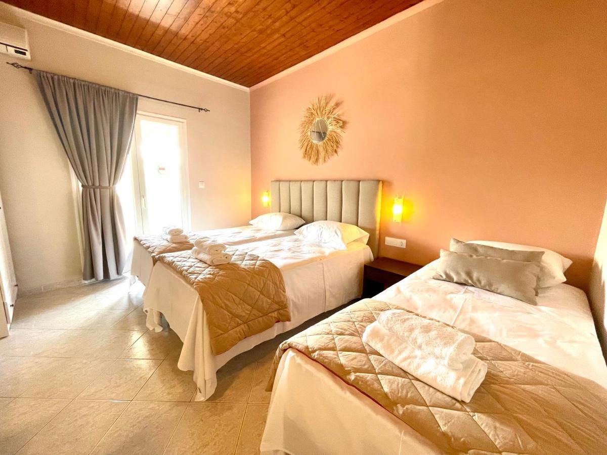 Oasis Beach Club Kávos Dış mekan fotoğraf